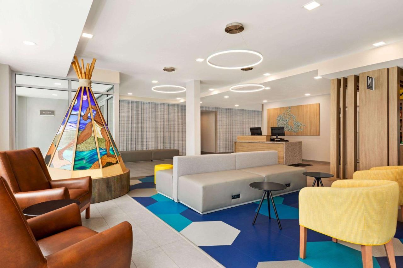 Microtel Inn Suites By Wyndham Lac-Mégantic Extérieur photo
