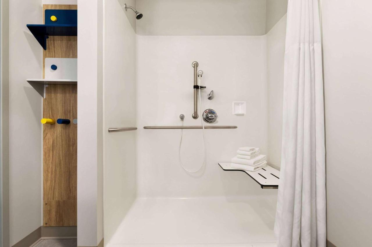 Microtel Inn Suites By Wyndham Lac-Mégantic Extérieur photo