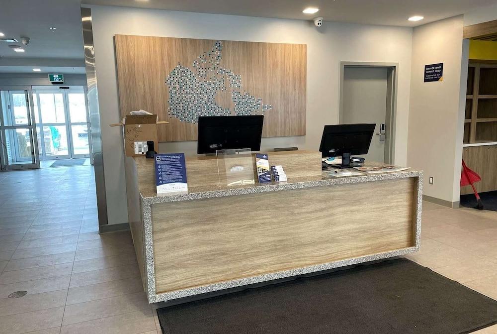 Microtel Inn Suites By Wyndham Lac-Mégantic Extérieur photo